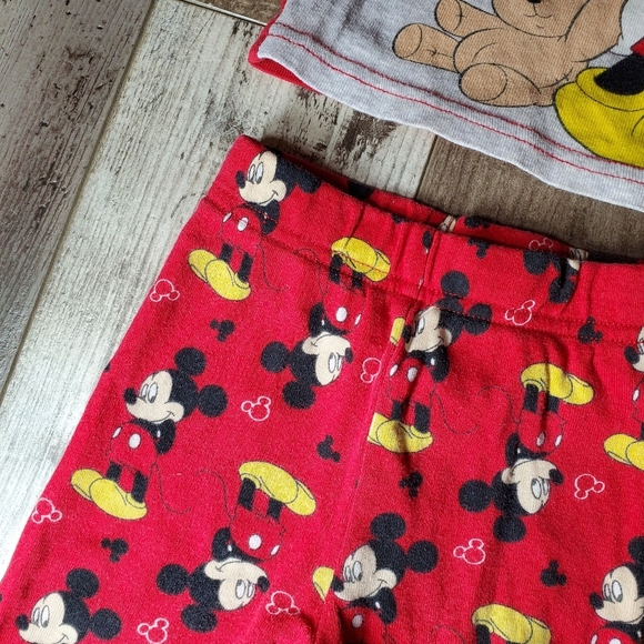 Mickey Mouse Pajamas Size 12 Months Disney Sleep Outfit Baby Boys PJs Pajamas - Picture 7 of 9